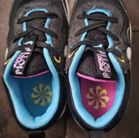 Nike AirMax Toddler 9C - Picture 3 of 6